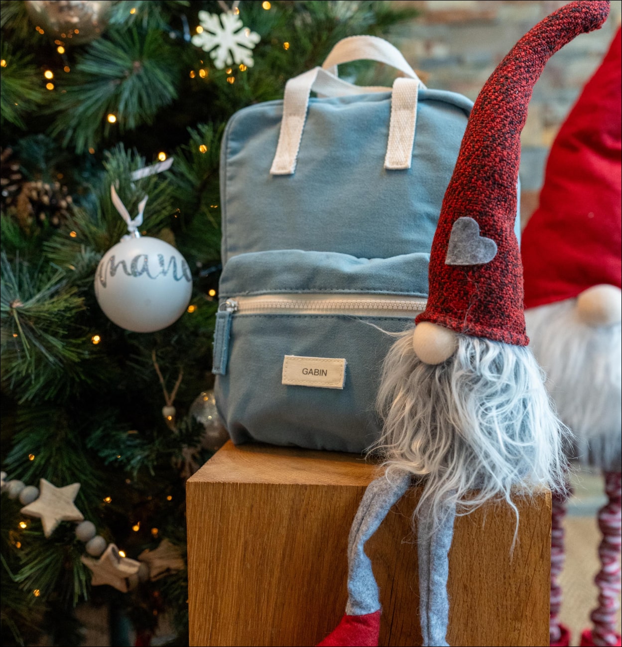 sac à dos romea bleu noel personnalisable avec le prénom gabin